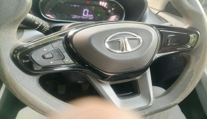 2021 Tata NEXON XM SUNROOF PETROL, Petrol, Manual, 46,941 km, interior