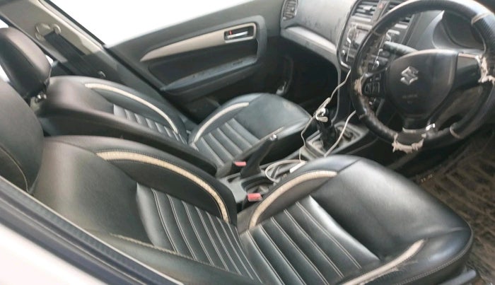 2016 Maruti Vitara Brezza ZDI, Diesel, Manual, 1,01,654 km, interior