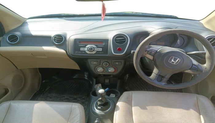 2014 Honda Mobilio 1.5L I-VTEC S, CNG, Manual, 2,19,428 km, interior