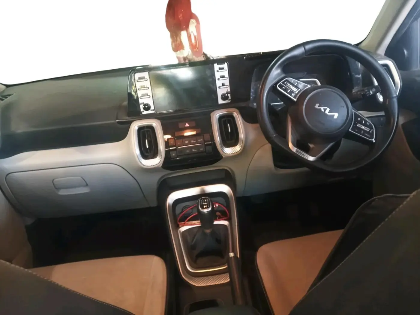2021 KIA SONET HTX 1.0 IMT, Petrol, Manual, 43,462 km, interior