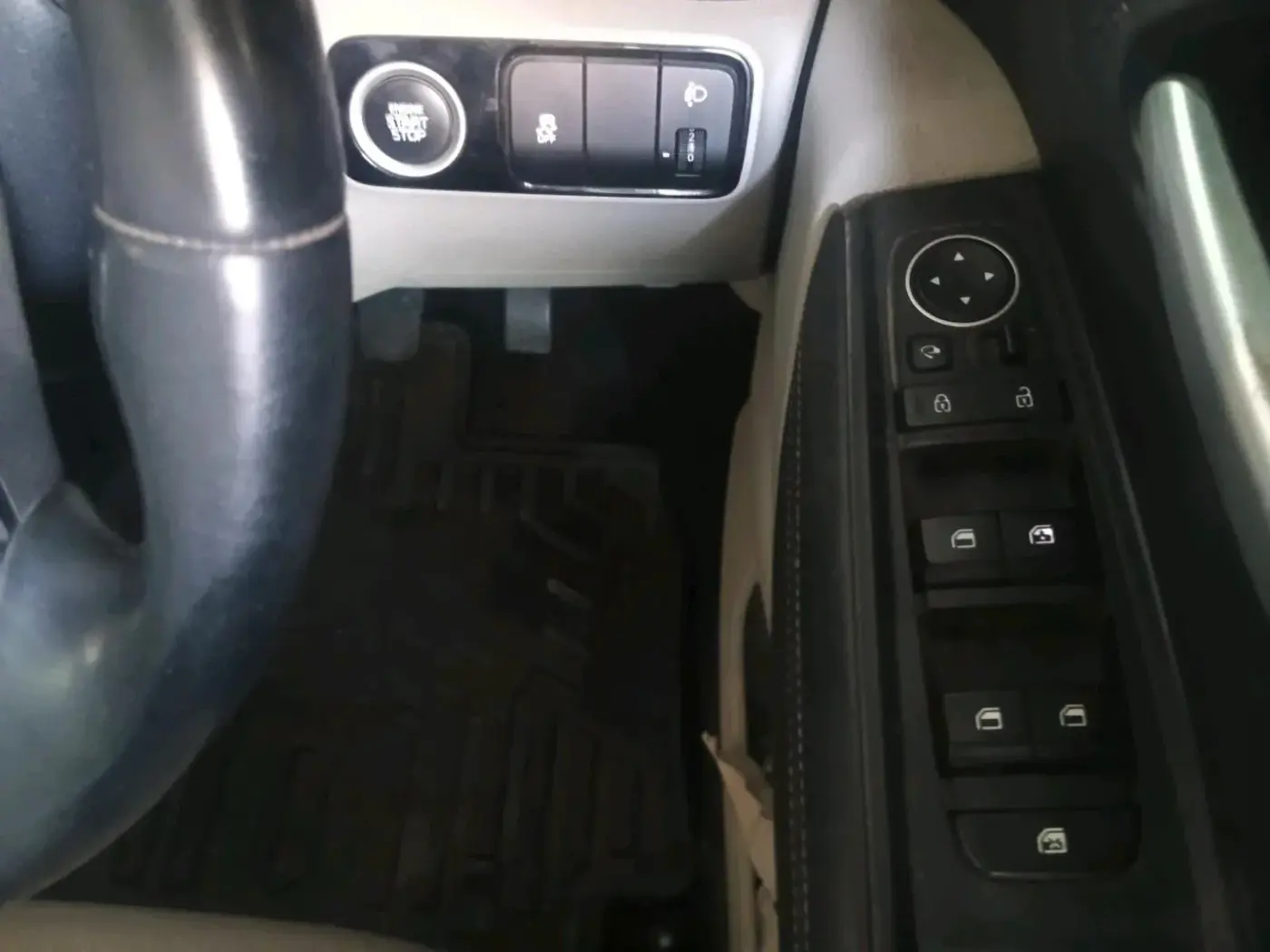 2021 KIA SONET HTX 1.0 IMT, Petrol, Manual, 43,462 km, interior