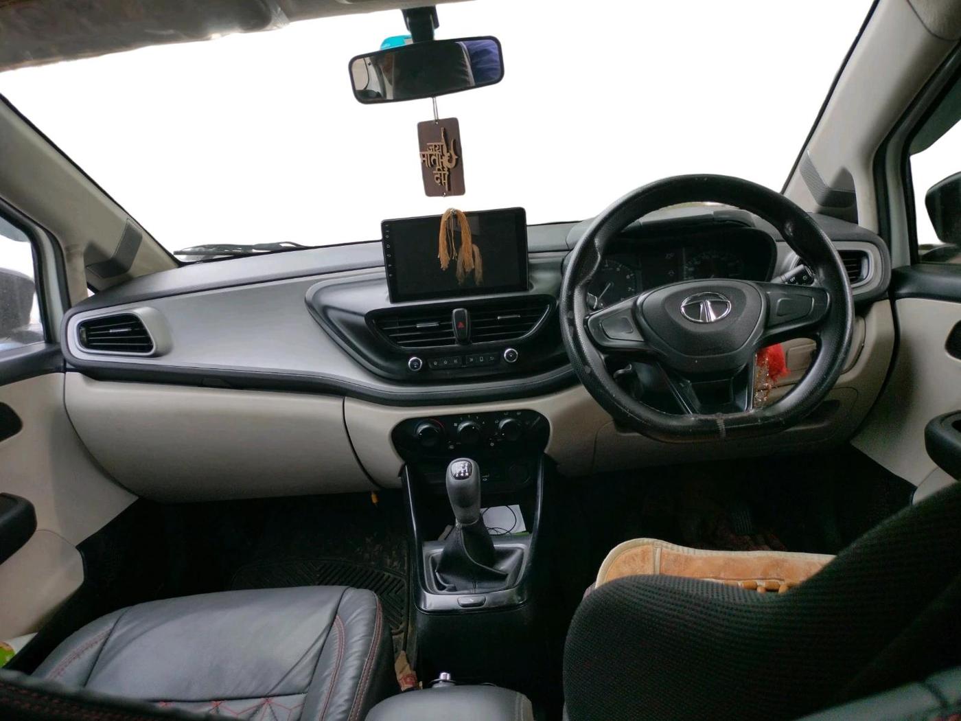 2021 Tata ALTROZ XE PETROL, Petrol, Manual, 85,185 km, interior