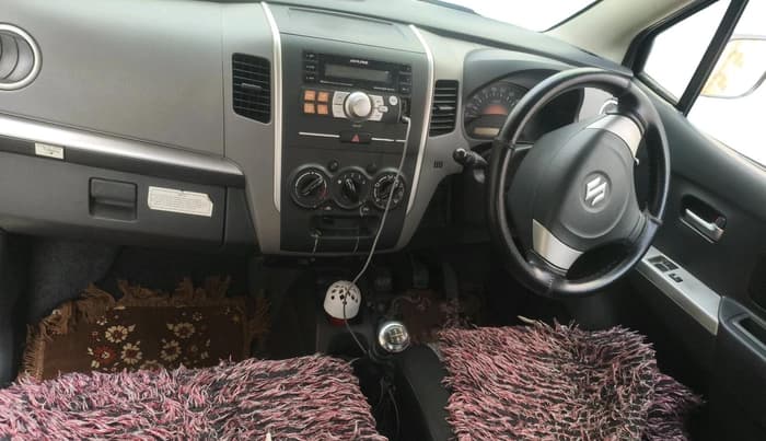 2012 Maruti Wagon R 1.0 LXI CNG, CNG, Manual, 44,121 km, interior