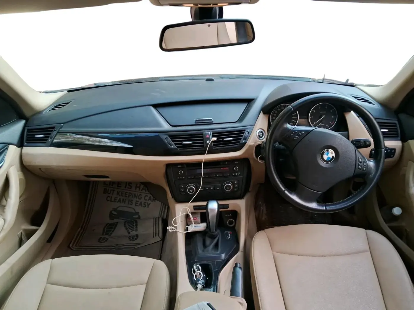 2012 BMW X1 SDRIVE 18I, Petrol, Automatic, 84,390 km, interior