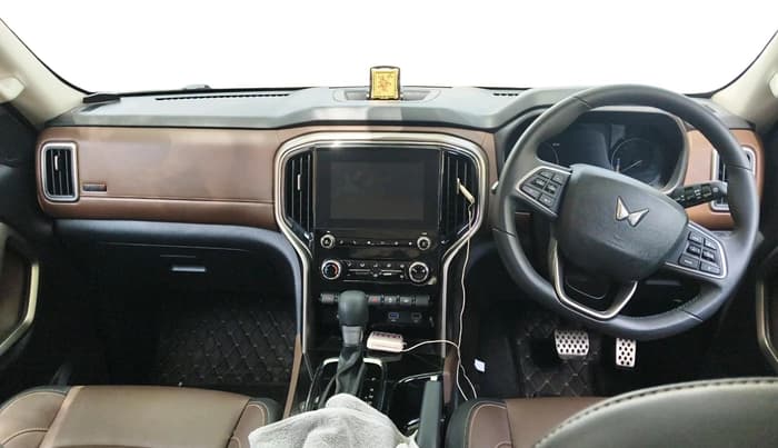 2024 Mahindra SCORPIO-N N Z8 S Petrol AT, Petrol, Automatic, 20,533 km, interior