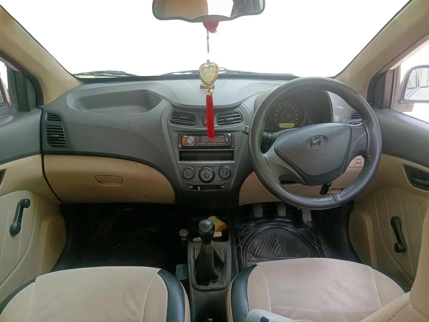 2014 Hyundai Eon D-LITE+, Petrol, Manual, 52,096 km, interior