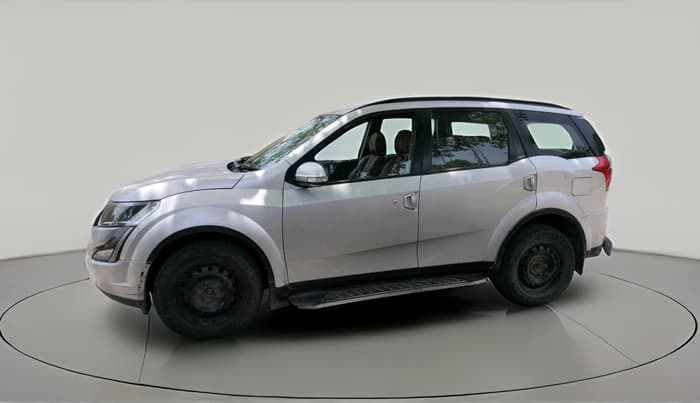 2021 Mahindra XUV500 W7, Diesel, Manual, 95,535 km, exterior
