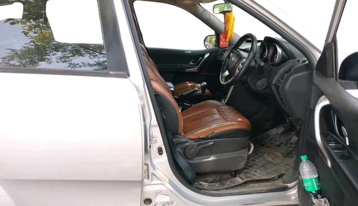 2021 Mahindra XUV500 W7, Diesel, Manual, 95,535 km, interior