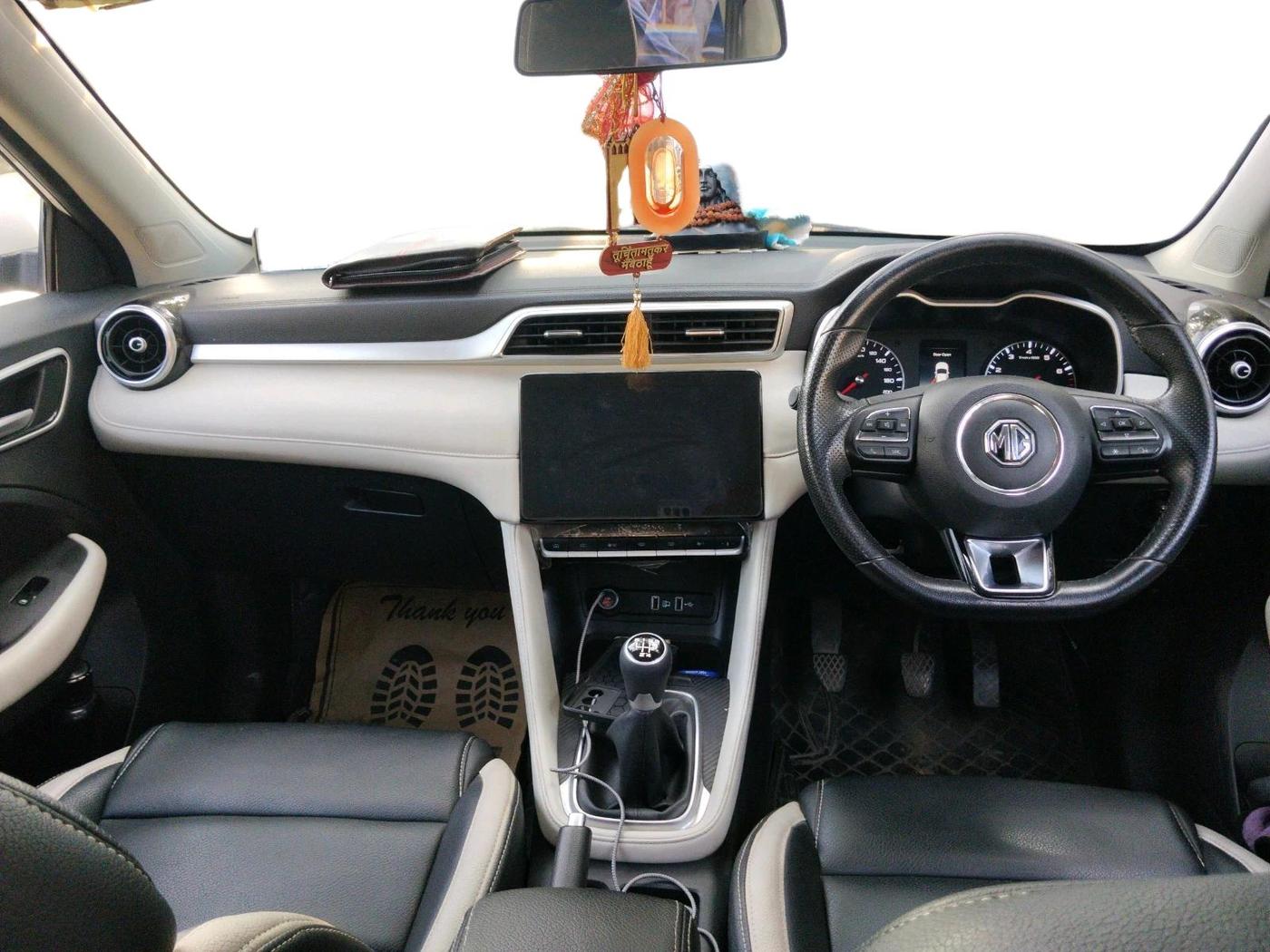 2023 MG ASTOR STYLE 1.5 MT, Petrol, Manual, 40,653 km, interior