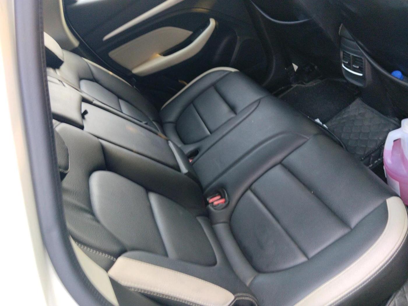 2023 MG ASTOR STYLE 1.5 MT, Petrol, Manual, 40,653 km, interior