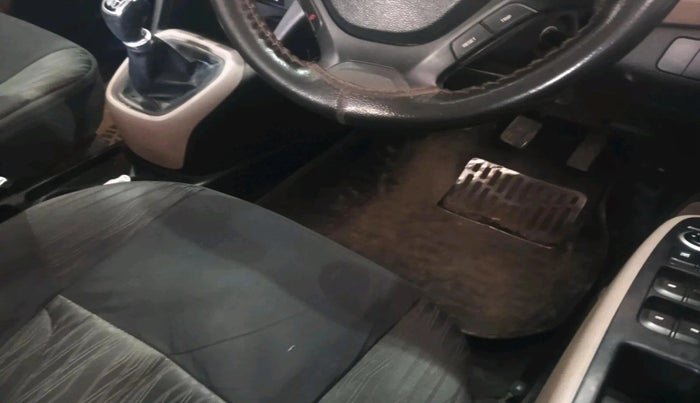 2015 Hyundai Grand i10 SPORTZ 1.2 KAPPA VTVT, Petrol, Manual, 80,472 km, interior