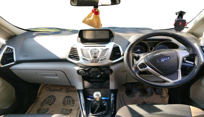 2017 Ford Ecosport TITANIUM 1.5L DIESEL, Diesel, Manual, 1,31,150 km, interior