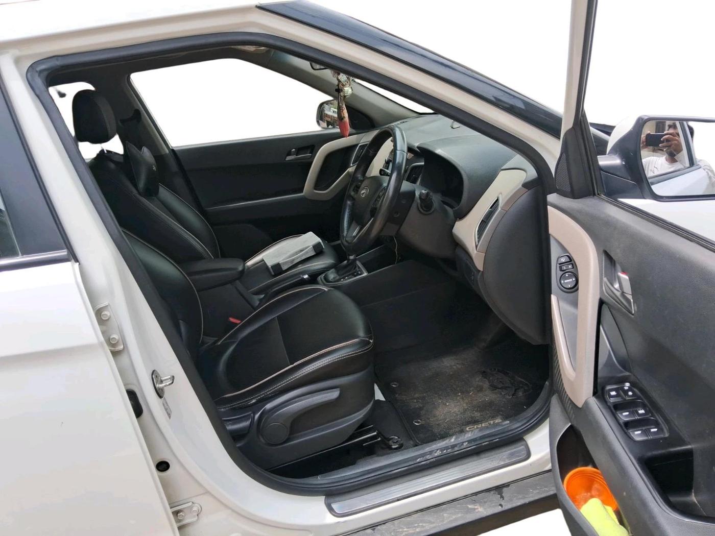 2016 Hyundai Creta SX PLUS AT 1.6 DIESEL, Diesel, Automatic, 96,751 km, interior