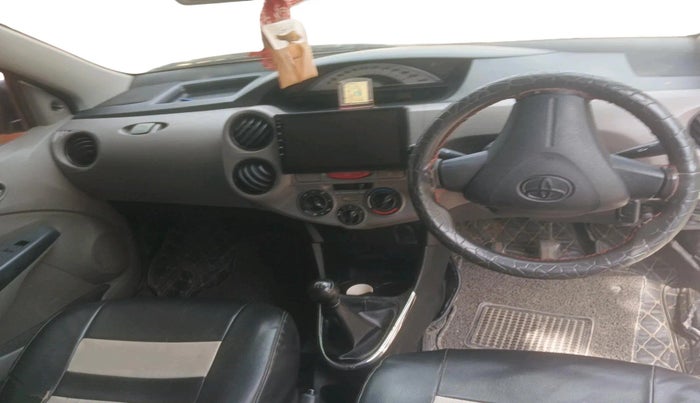2011 Toyota Etios G, CNG, Manual, 1,82,431 km, interior