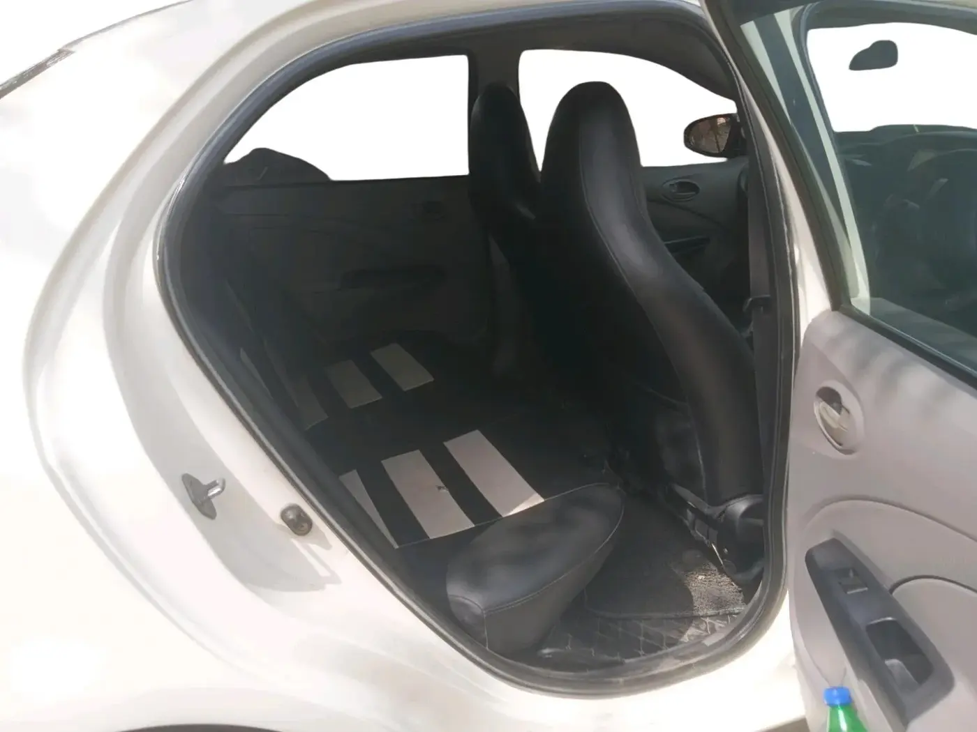 2011 Toyota Etios G, CNG, Manual, 1,82,431 km, interior