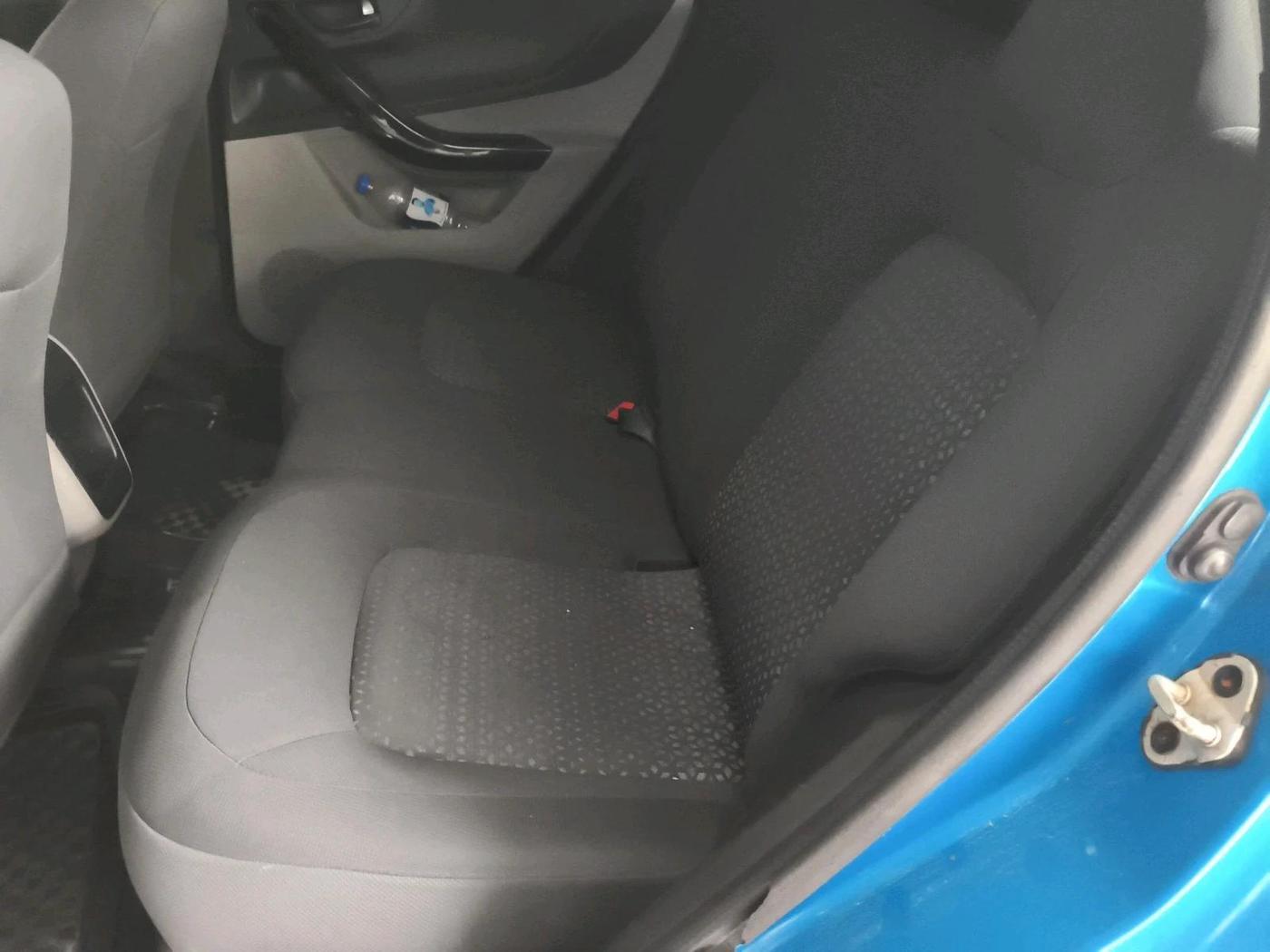 2018 Tata NEXON XM DIESEL, Diesel, Manual, 1,13,654 km, interior