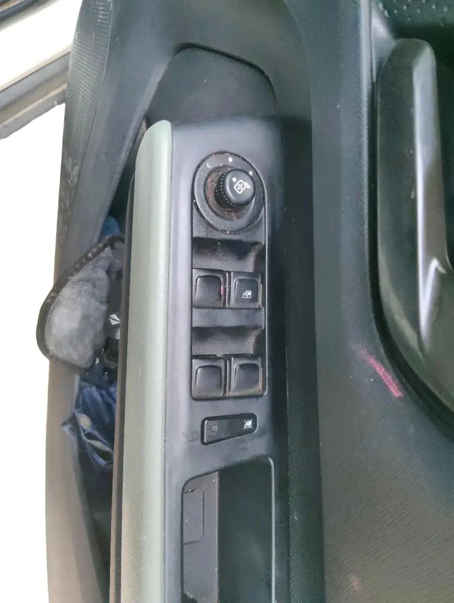 2023 Tata PUNCH ADVENTURE MT CNG , CNG, Manual, 25,719 km, interior