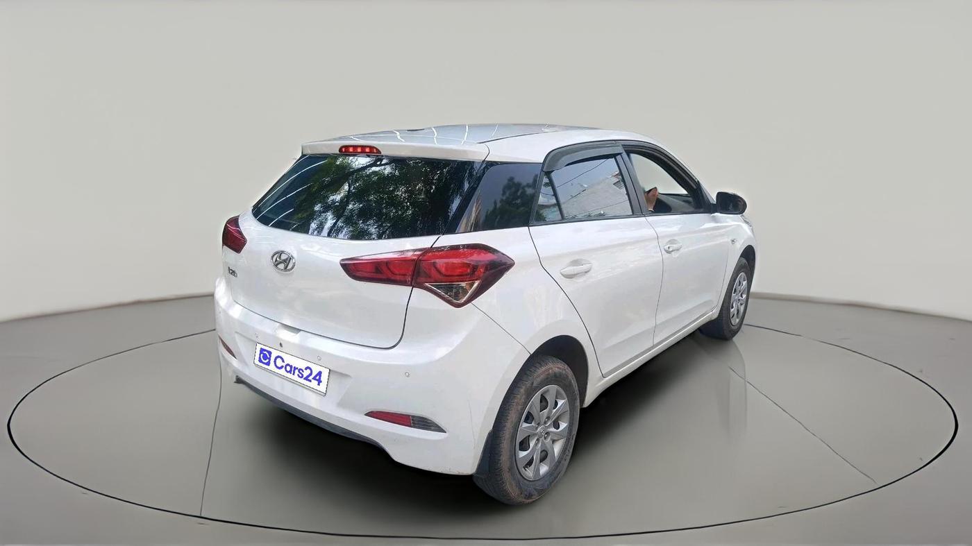 2017 Hyundai Elite i20 MAGNA EXECUTIVE 1.2, Petrol, Manual, 1,12,409 km, exterior