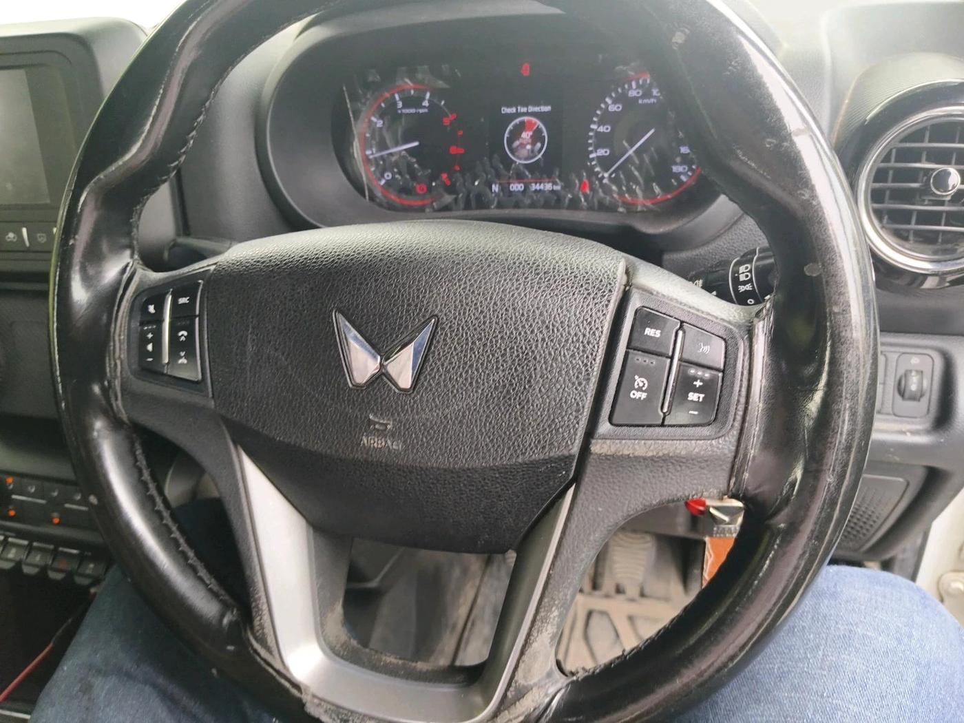 2024 Mahindra Thar LX D HT 2WD MT, Diesel, Manual, 34,436 km, interior