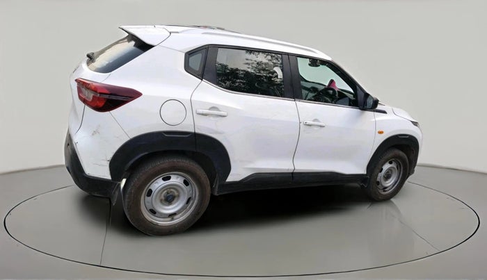 2023 Nissan MAGNITE XE, CNG, Manual, 69,292 km, exterior