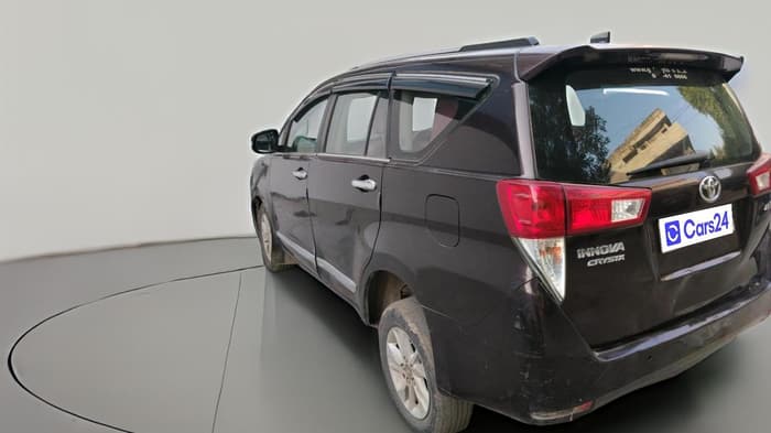 2019 Toyota Innova Crysta 2.8 GX AT 7 STR, Diesel, Automatic, 1,58,189 km, exterior