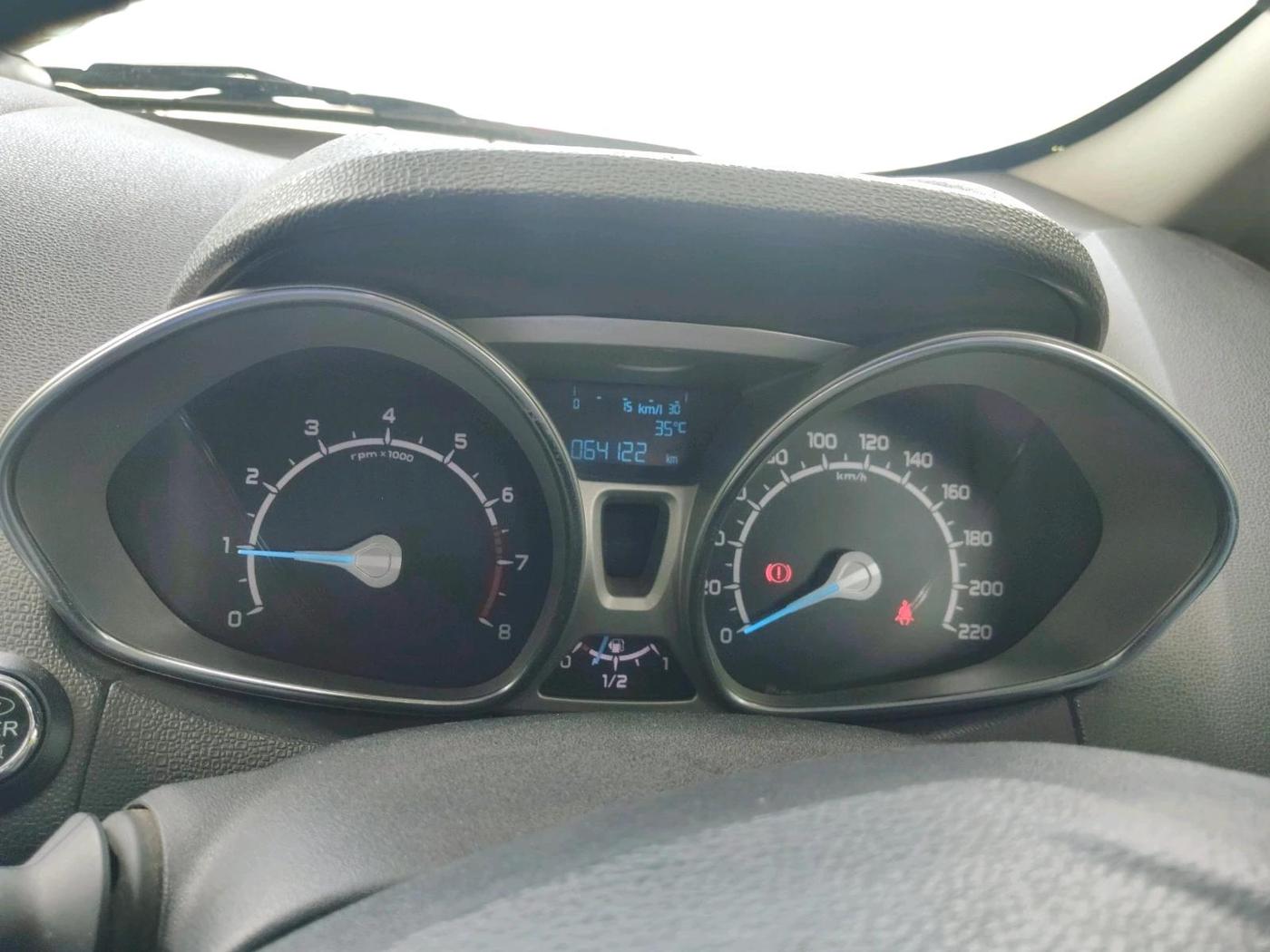 2016 Ford Ecosport TITANIUM+ 1.0L ECOBOOST, Petrol, Manual, 64,122 km, interior