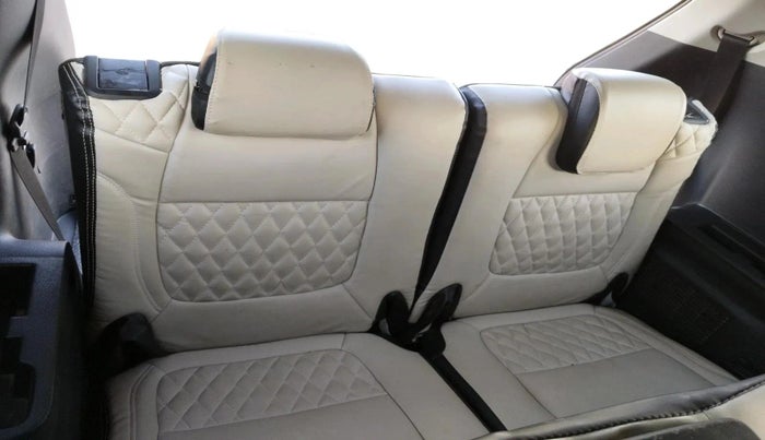 2025 KIA Carens Clavis HTK Plus (O) 1.5 Diesel MT, Diesel, Manual, 8,706 km, interior