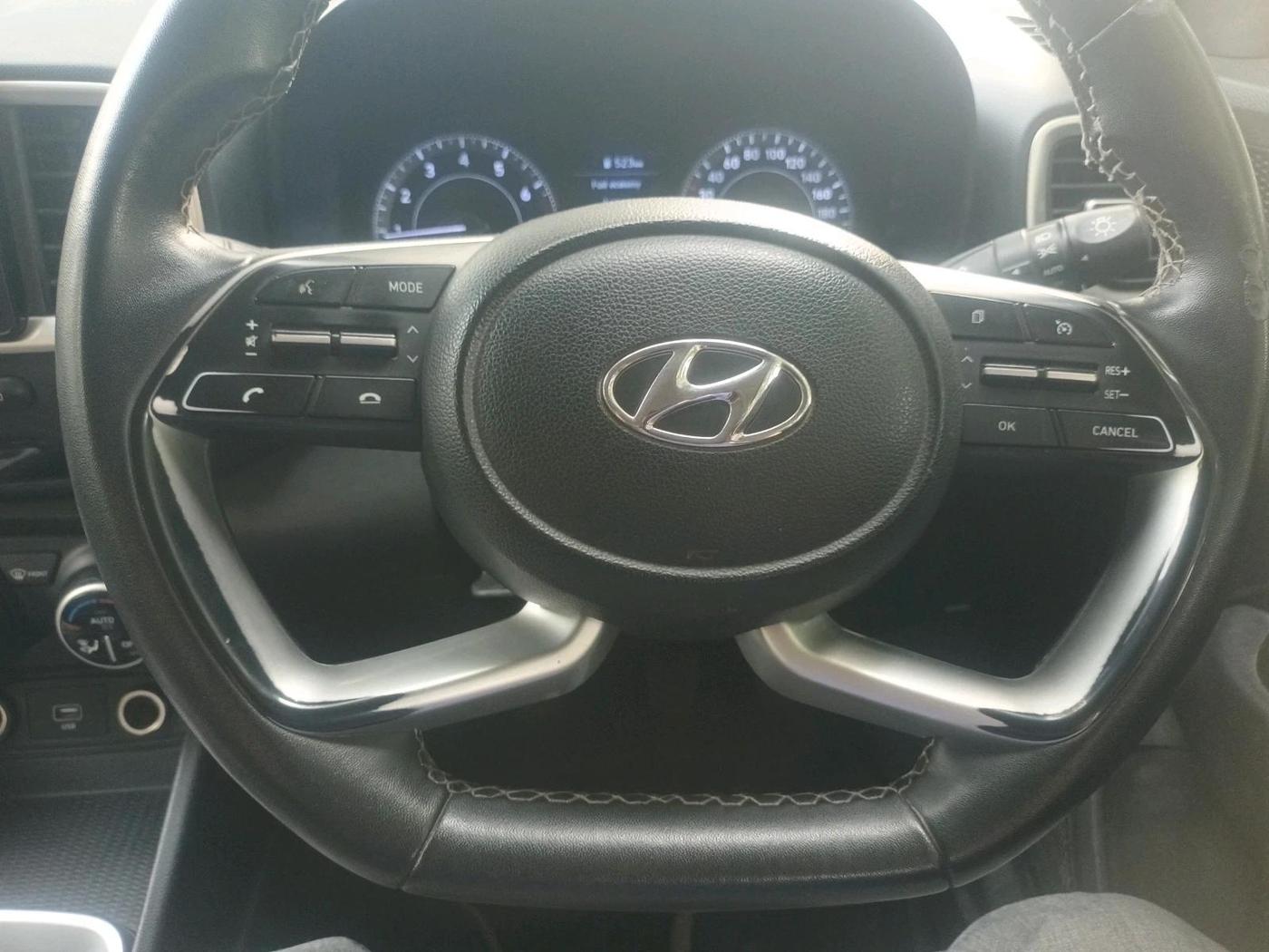 2021 Hyundai VENUE SX 1.0 (O) TURBO, Petrol, Manual, 55,862 km, interior