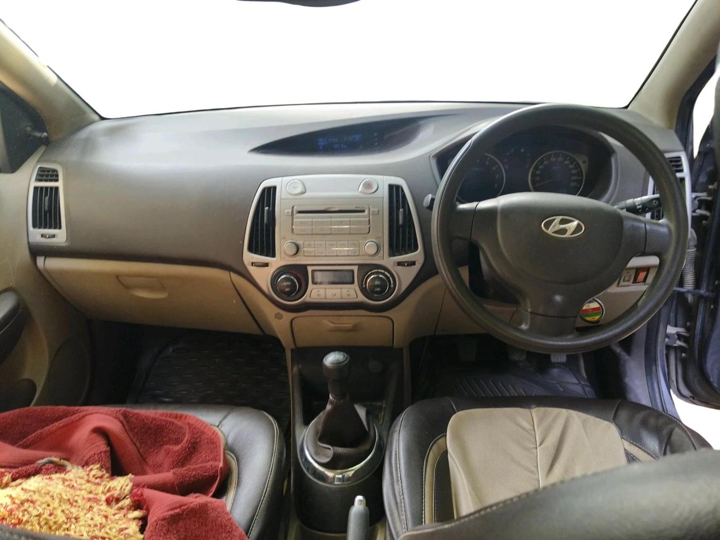 2011 Hyundai i20 MAGNA (O) 1.2, Petrol, Manual, 45,536 km, interior