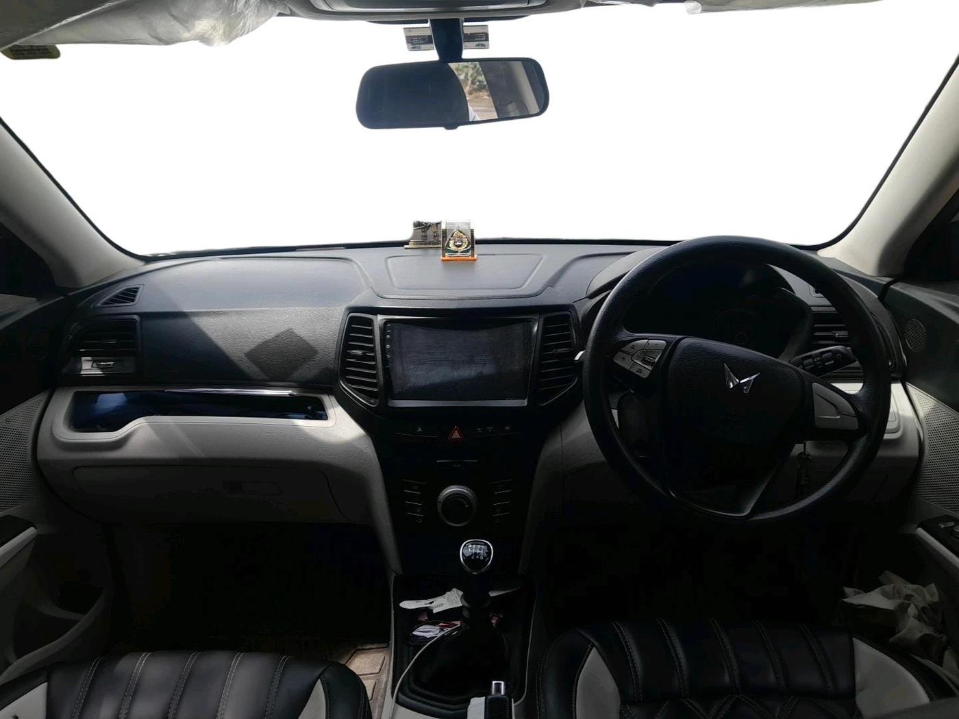 2023 Mahindra XUV300 W6 1.5 Diesel, Diesel, Manual, 58,606 km, interior