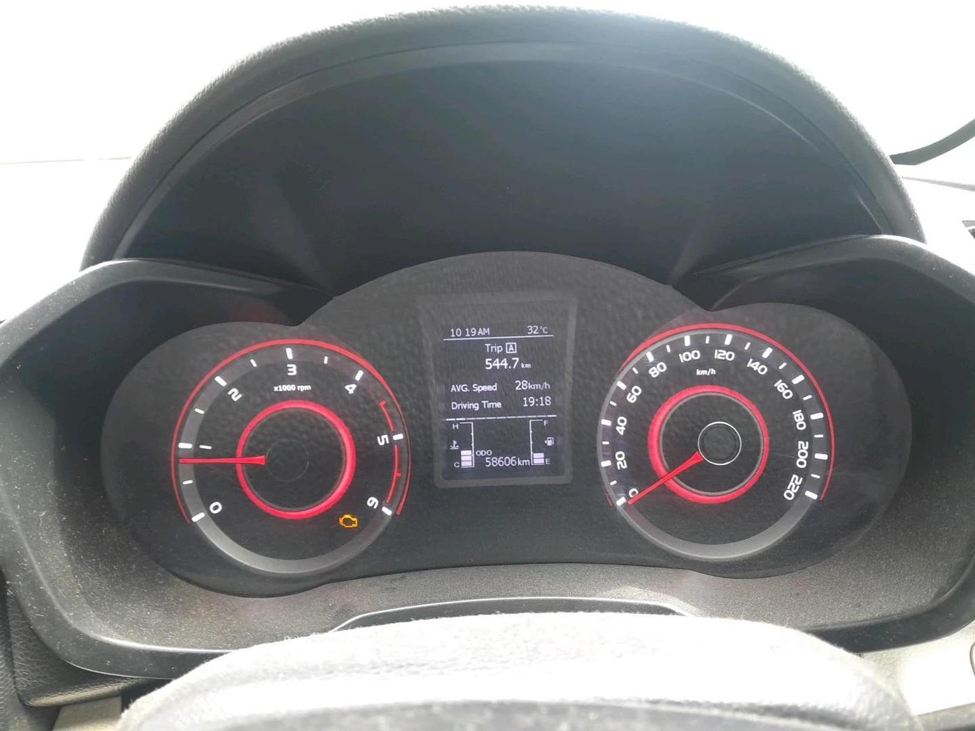 2023 Mahindra XUV300 W6 1.5 Diesel, Diesel, Manual, 58,606 km, interior