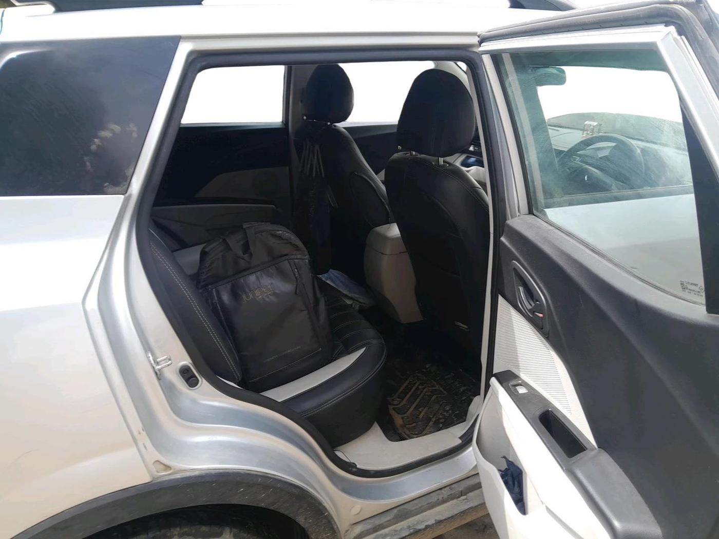 2023 Mahindra XUV300 W6 1.5 Diesel, Diesel, Manual, 58,606 km, interior