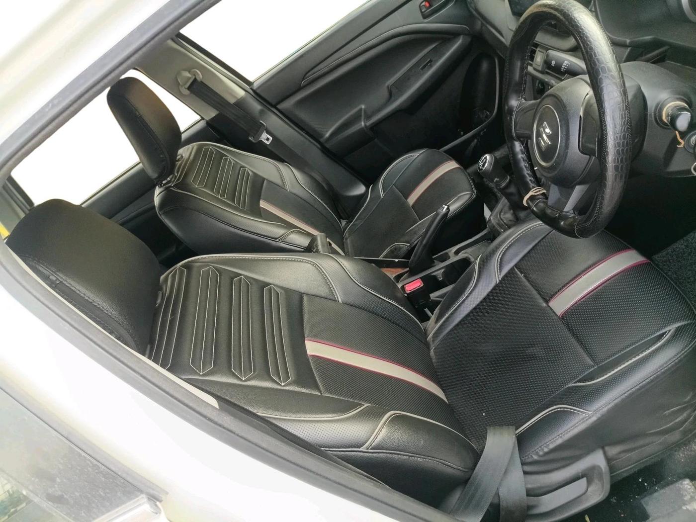 2024 Maruti BREZZA LXI, Petrol, Manual, 38,422 km, interior
