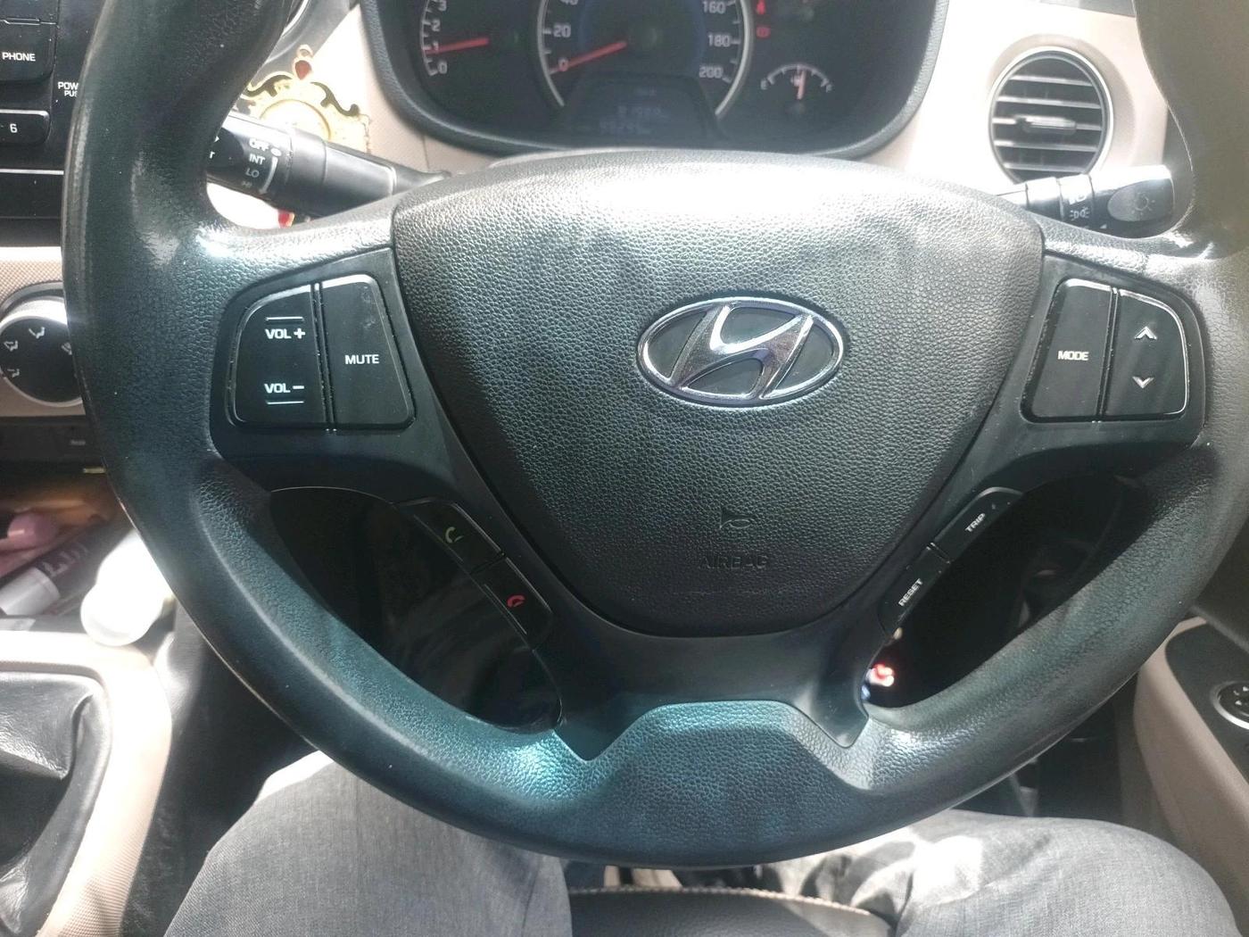 2018 Hyundai Grand i10 MAGNA 1.2 KAPPA VTVT, Petrol, Manual, 99,295 km, interior