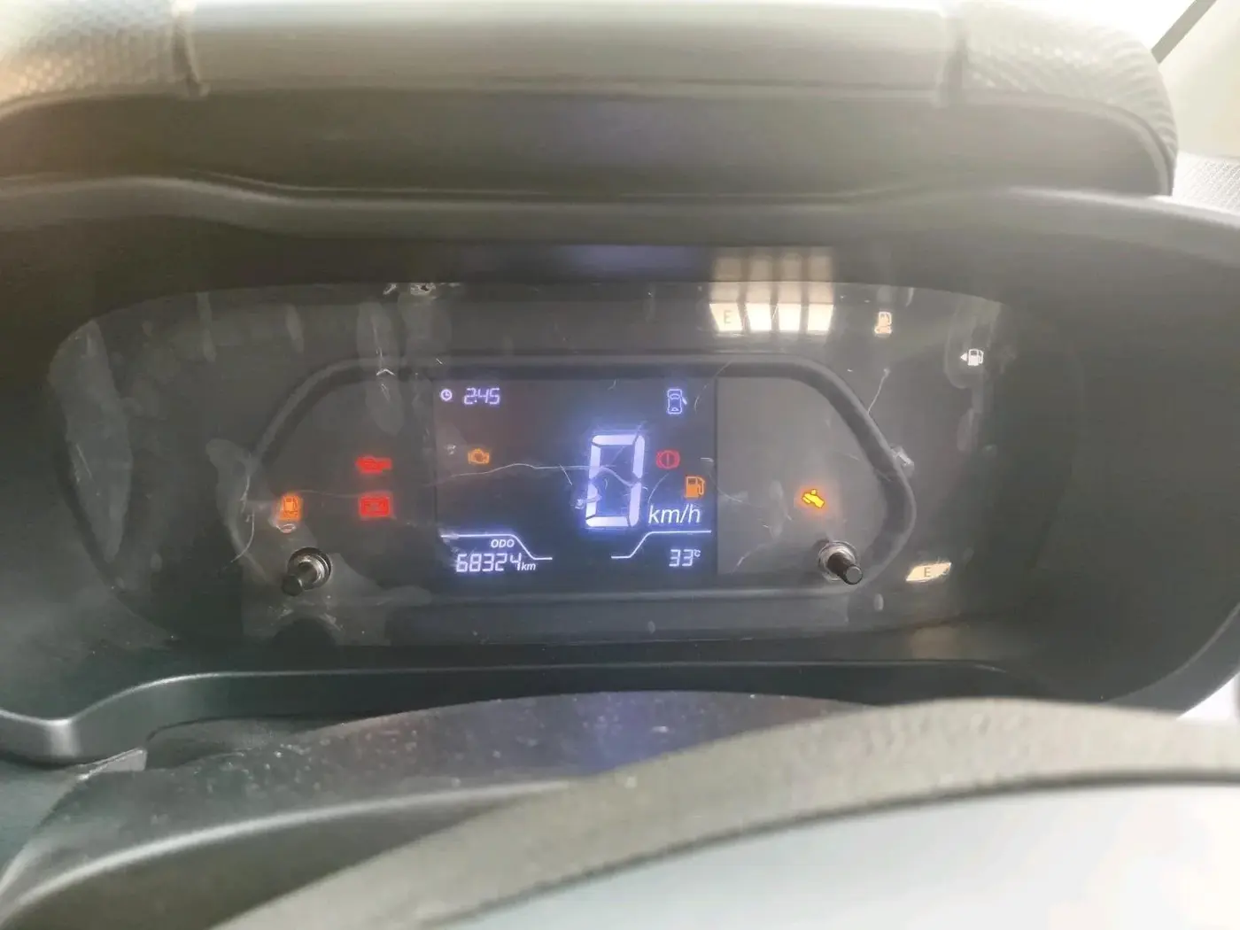 2023 Tata ALTROZ XZ CNG, CNG, Manual, 68,324 km, interior