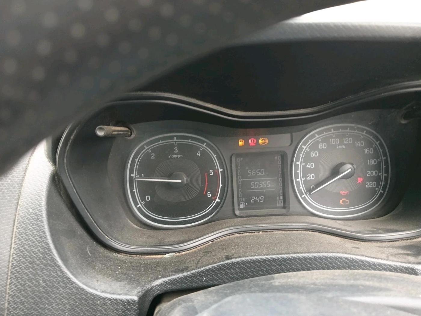 2018 Maruti Vitara Brezza LDI, Diesel, Manual, 50,365 km, interior
