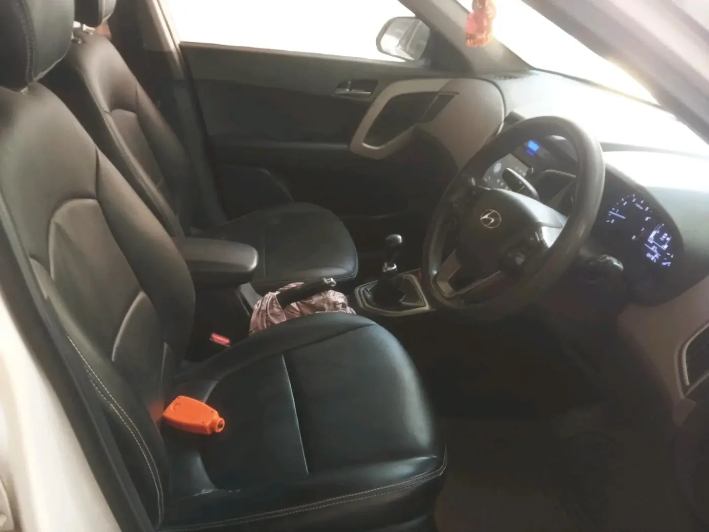 2015 Hyundai Creta SX PLUS 1.6 PETROL, Petrol, Manual, 1,34,781 km, interior
