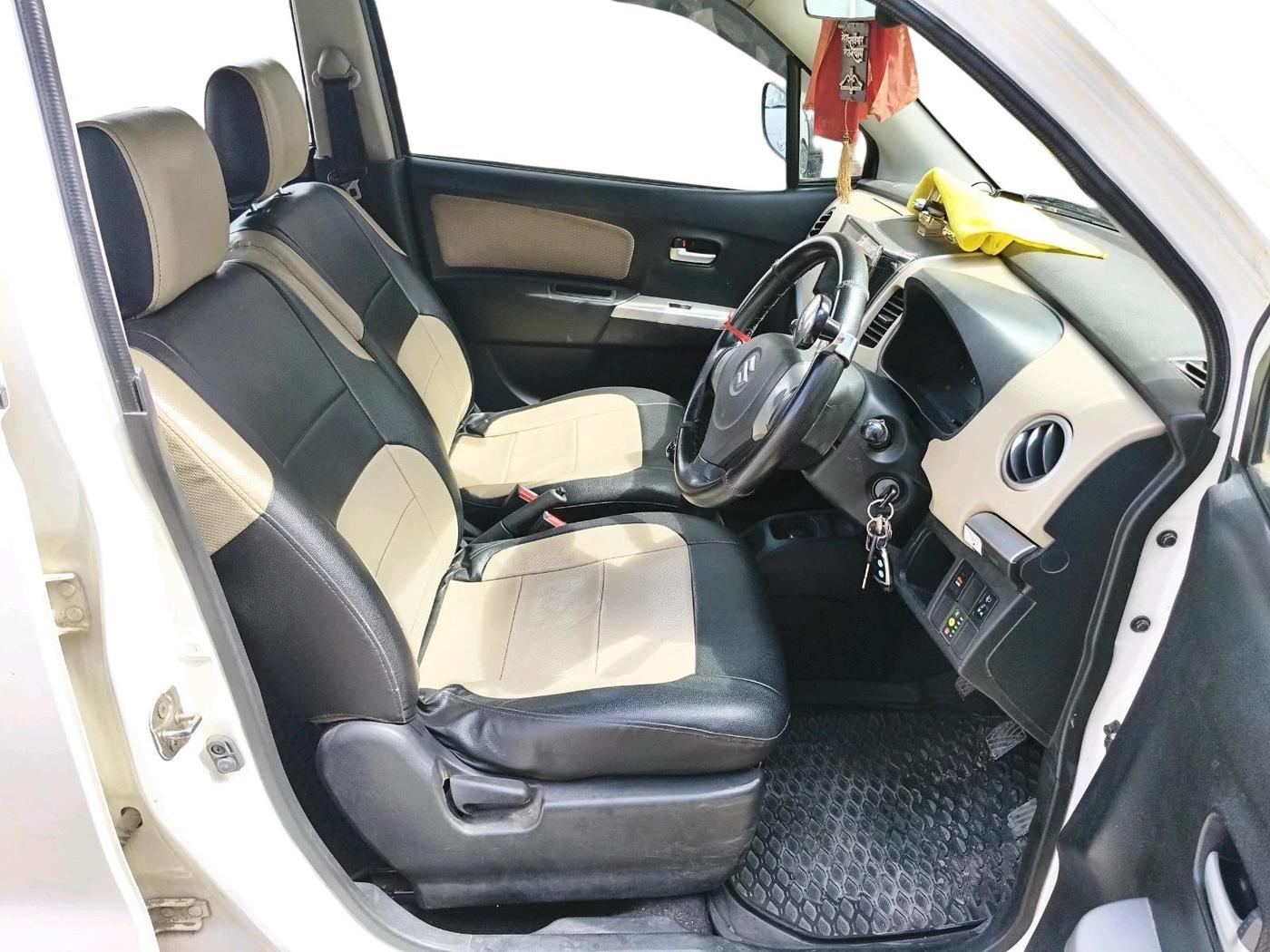 2017 Maruti Wagon R 1.0 LXI CNG, CNG, Manual, 92,331 km, interior