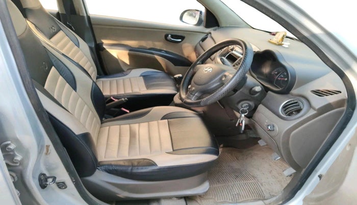 2011 Hyundai i10 MAGNA 1.2, CNG, Manual, 1,23,197 km, interior
