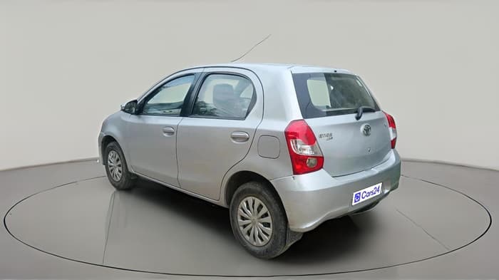 2016 Toyota Etios Liva V, Petrol, Manual, 1,12,573 km, exterior
