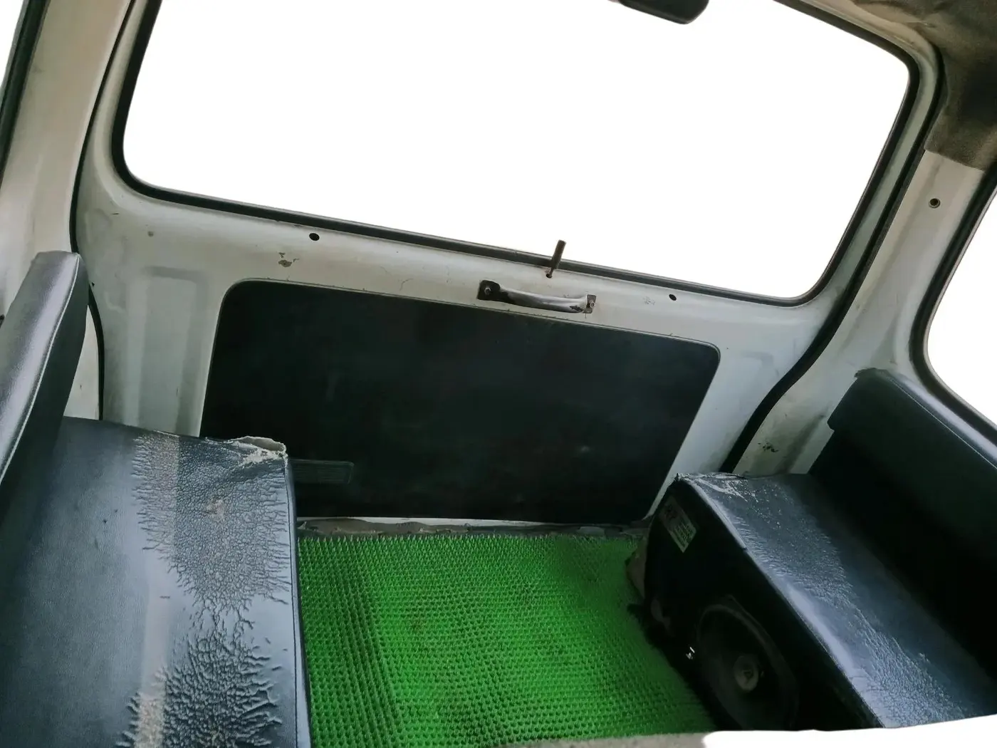 2018 Maruti Eeco 5 STR WITH A/C+HTR CNG, CNG, Manual, 1,46,473 km, interior