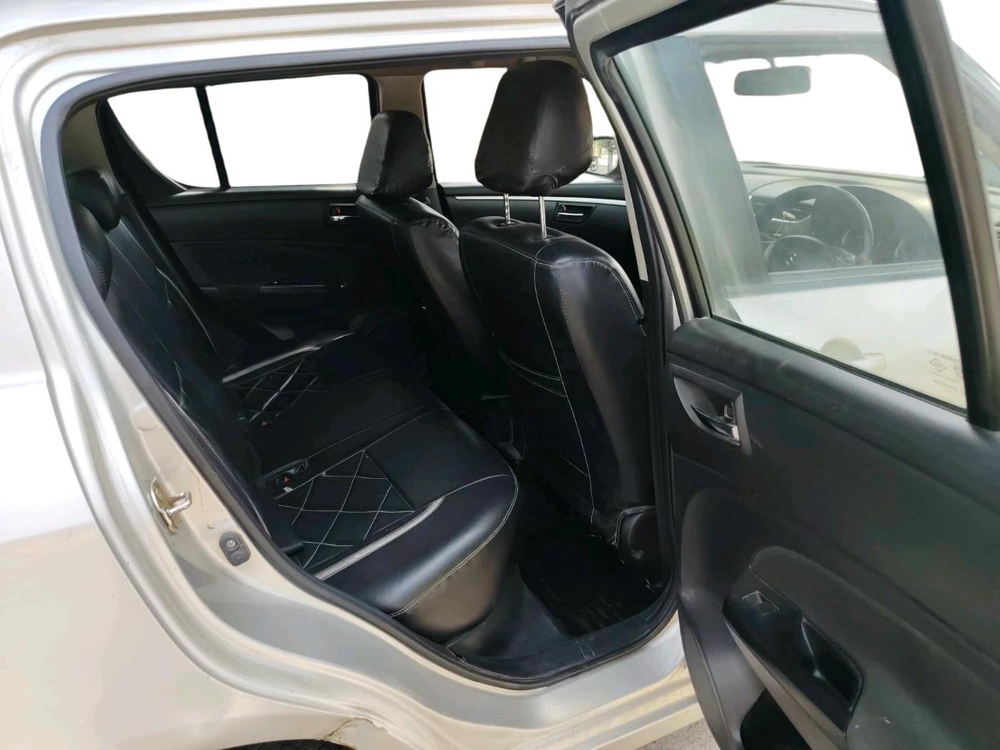 2013 Maruti Swift VXI, Petrol, Manual, 98,264 km, interior