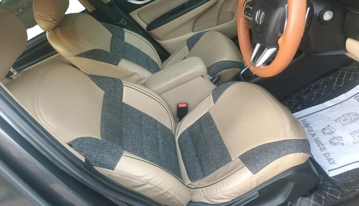 2022 Honda Amaze 1.2L I-VTEC VX CVT, Petrol, Automatic, 72,803 km, interior