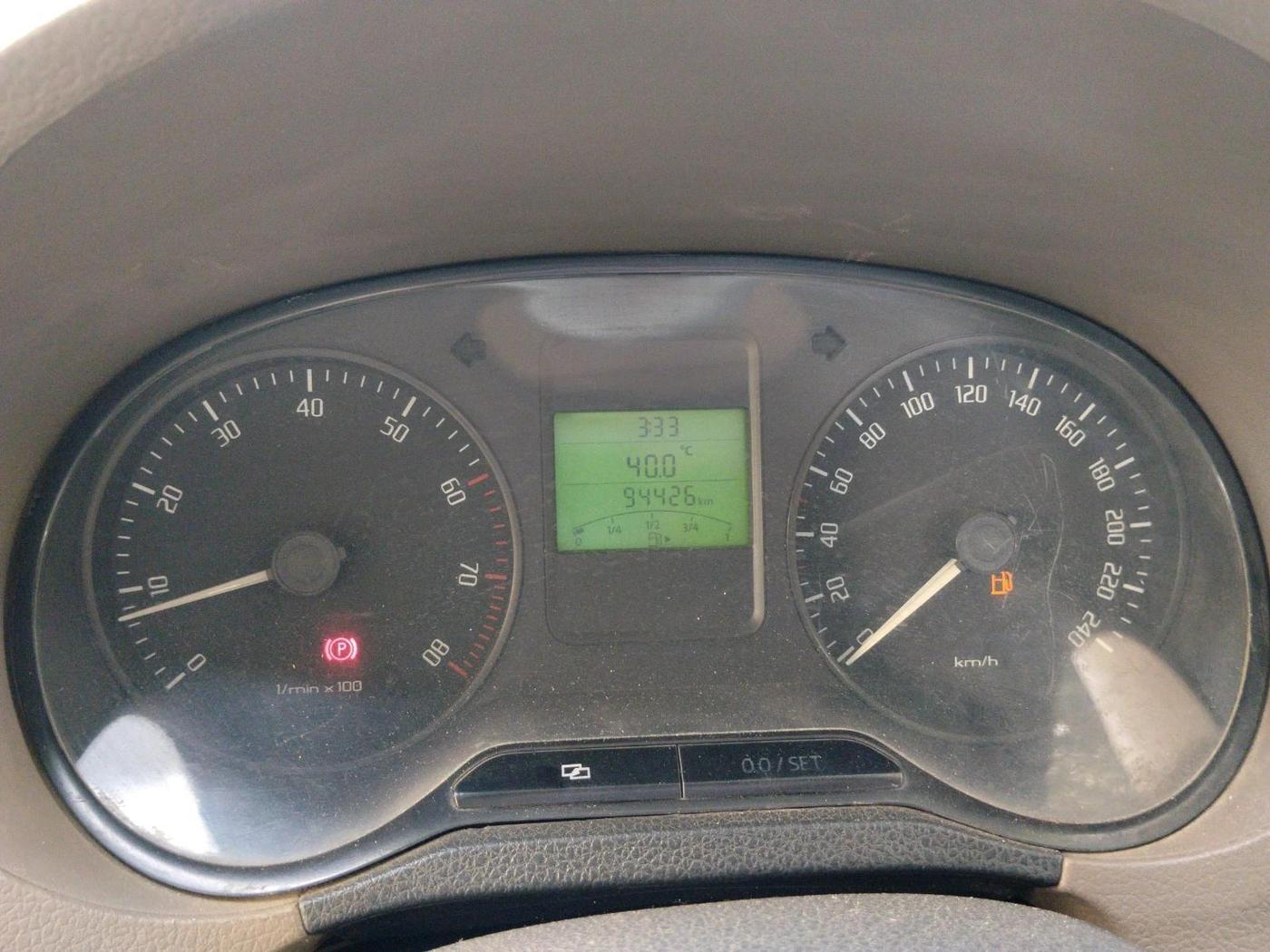 2012 Skoda Rapid 1.6 MPI ACTIVE, Petrol, Manual, 94,426 km, interior