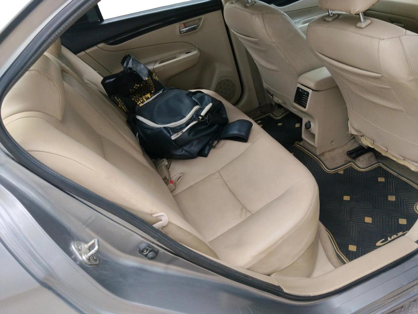 2017 Maruti Ciaz VXI (O), Petrol, Manual, 65,172 km, interior