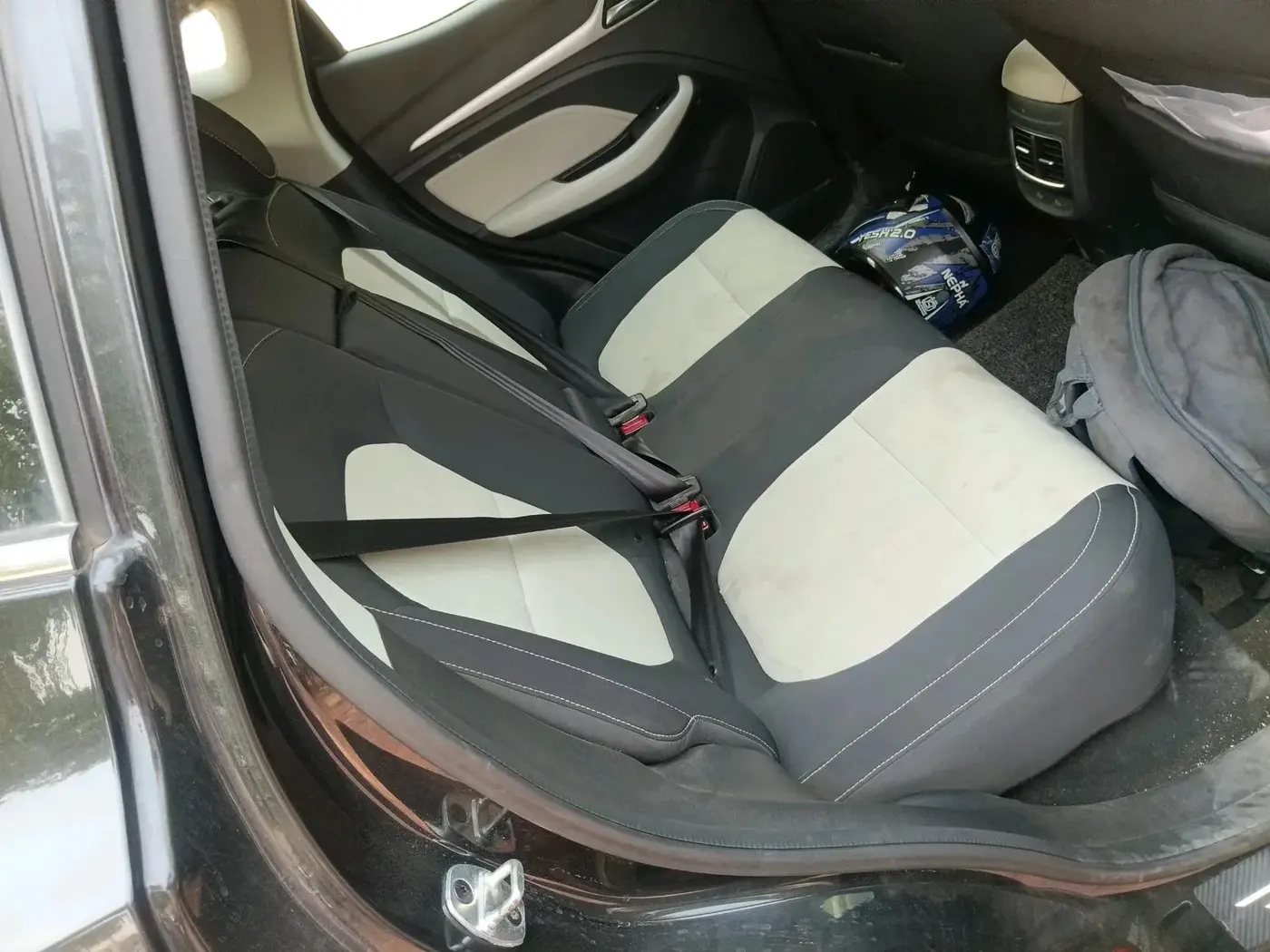 2023 MG ASTOR SUPER 1.5 MT, Petrol, Manual, 23,000 km, interior