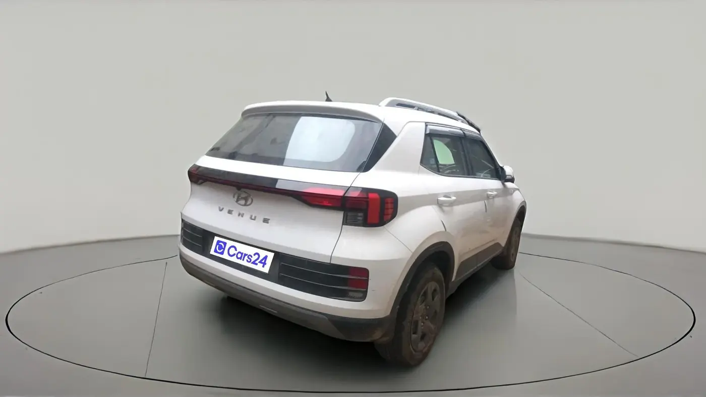 2024 Hyundai VENUE E Plus 1.2 Petrol, Petrol, Manual, 6,587 km, exterior