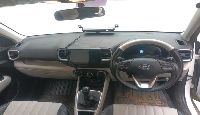 2024 Hyundai VENUE E Plus 1.2 Petrol, Petrol, Manual, 6,587 km, interior