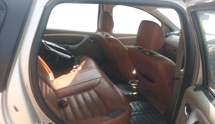 2016 Nissan Terrano XE (D), Diesel, Manual, 93,447 km, interior