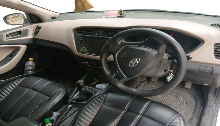 2017 Hyundai Elite i20 MAGNA EXECUTIVE 1.2, Petrol, Manual, 93,477 km, interior